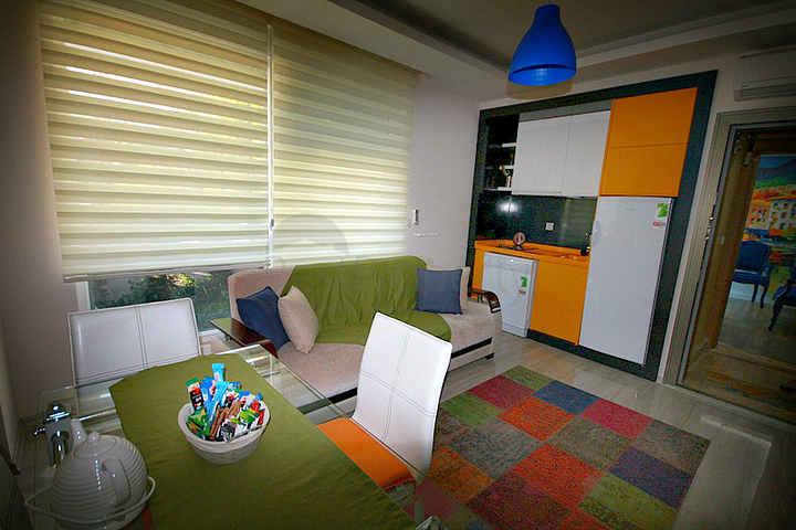 شقة غرفة و صالة قريبة من البحر في كونيالتي - انطاليا