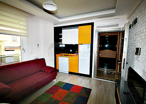 شقة غرفة و صالة قريبة من البحر في كونيالتي - انطاليا