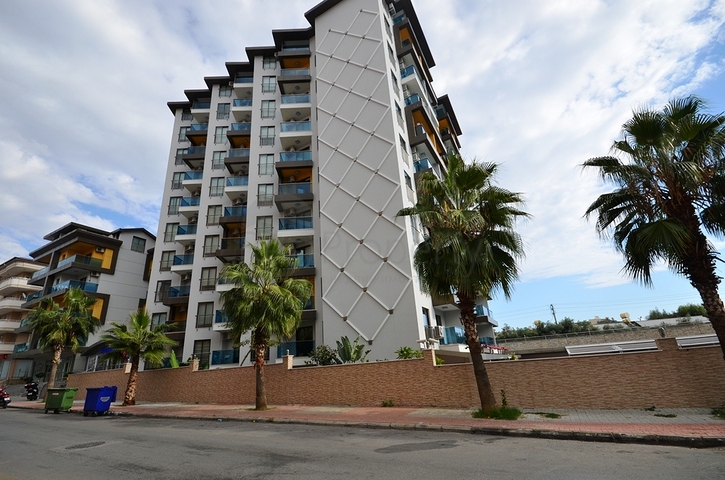 شقة دوبلكس في مركز الانيا