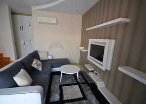 شقة دوبلكس في مركز الانيا