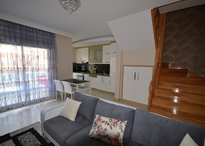 شقة دوبلكس في مركز الانيا