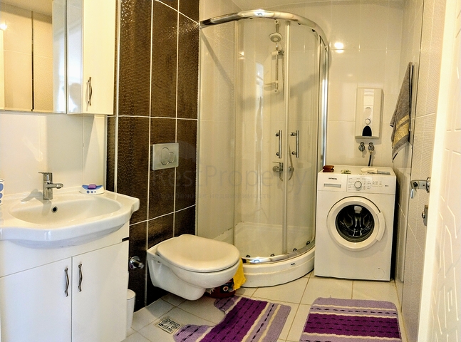 شقة غرفة و صالة قريبة من البحر في كونيالتي - انطاليا