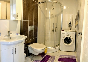 شقة غرفة و صالة قريبة من البحر في كونيالتي - انطاليا