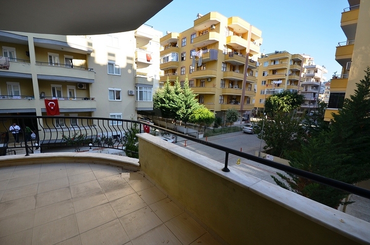 شقة بغرفتي نوم ضمن مجمع سكني فاخر 