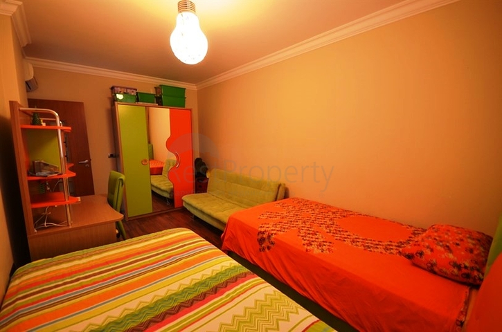 شقة واسعة في مجمع مميز في الانيا