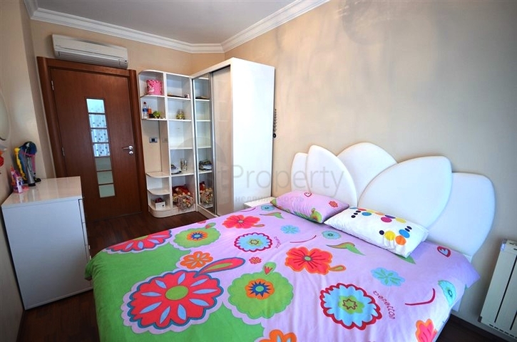 شقة واسعة في مجمع مميز في الانيا