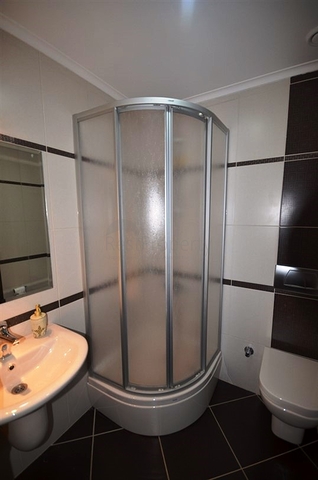 شقة واسعة في مجمع مميز في الانيا