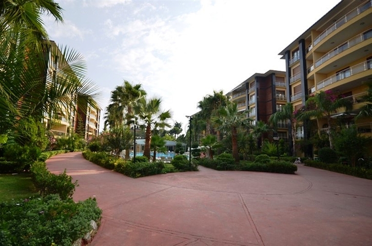 شقة واسعة في مجمع مميز في الانيا