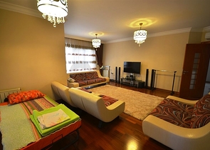 شقة واسعة في مجمع مميز في الانيا