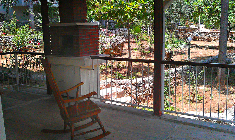 فيلا غرفتين و صالة في كيمير