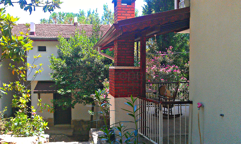 فيلا غرفتين و صالة في كيمير