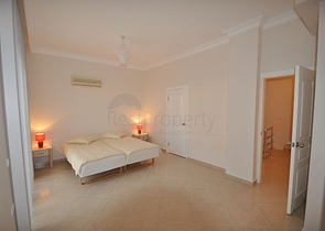 بينت هاوس بإطلالة على البحر في ماهموت لار