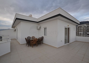 بينت هاوس بإطلالة على البحر في ماهموت لار