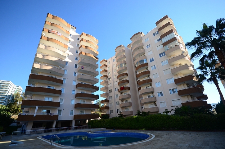 شقة بغرفتي نوم في ماهموت لار