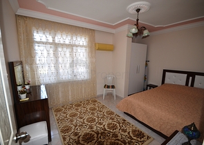 شقة بغرفتي نوم تبعد 200 متر عن شاطئ المتوسط وبسعر جيد