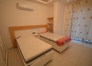 شقق فاخرة على ضفة النهر في اوبا - الانيا