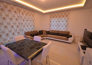 شقق فاخرة على ضفة النهر في اوبا - الانيا