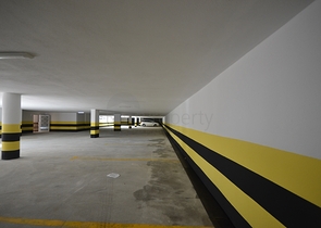 شقق فاخرة على ضفة النهر في اوبا - الانيا