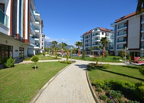 شقق فاخرة على ضفة النهر في اوبا - الانيا