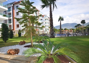 شقق فاخرة على ضفة النهر في اوبا - الانيا