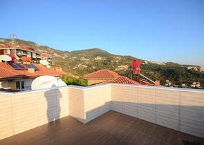 فيلا واسعة بثلاث غرف نوم و غرفتي معيشة باطلالة بحرية