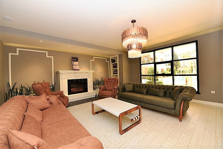 شقق في مجمع عصري في وسط الانيا