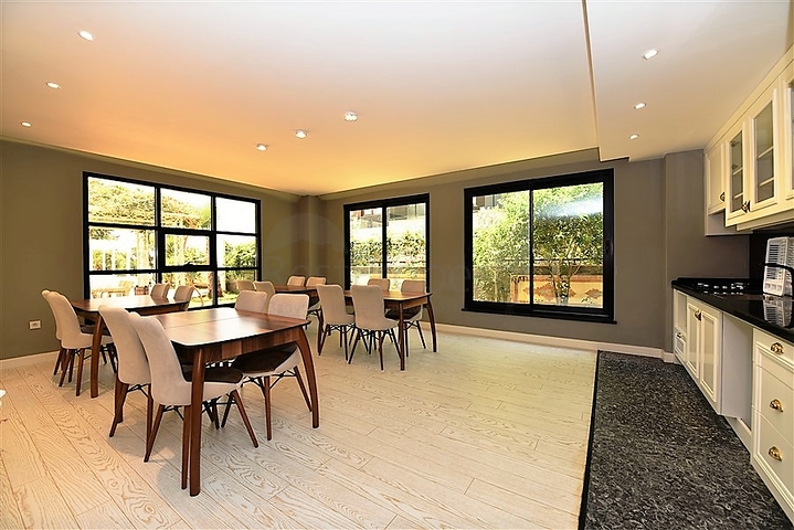 شقق في مجمع عصري في وسط الانيا