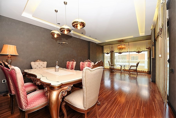 شقق في مجمع عصري في وسط الانيا