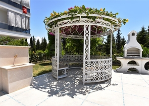 شقق في مجمع عصري في وسط الانيا