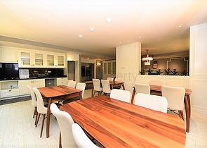 شقق في مجمع عصري في وسط الانيا