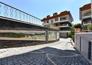 شقق في مجمع عصري في وسط الانيا