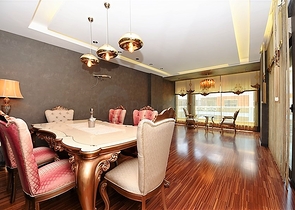 شقق في مجمع عصري في وسط الانيا