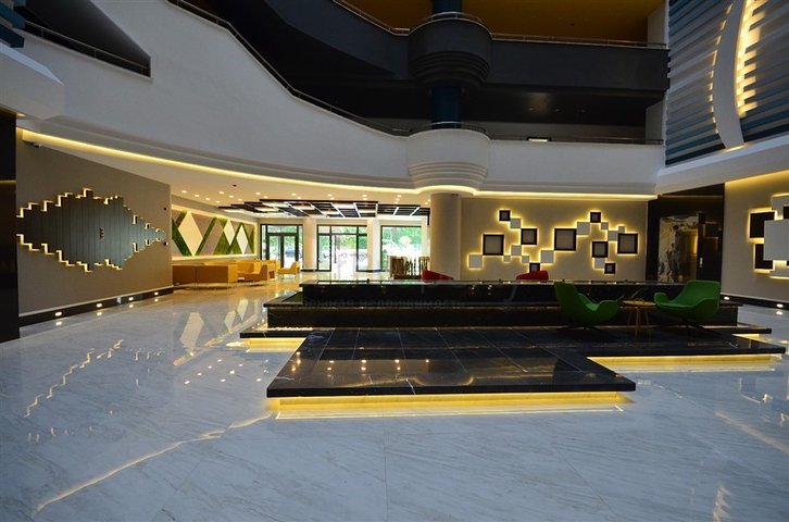 مشروع جديد يحتوي على شقق بكافة الأحجام والتصاميم في محمودلار