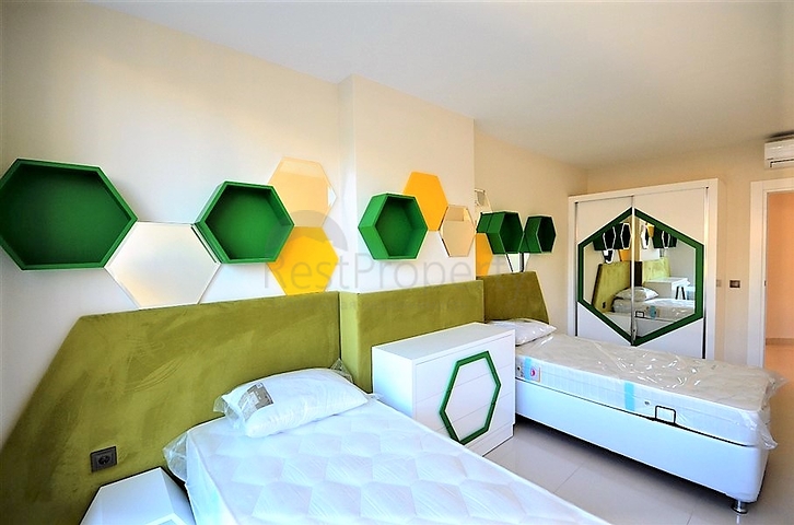 مشروع جديد يحتوي على شقق بكافة الأحجام والتصاميم في محمودلار