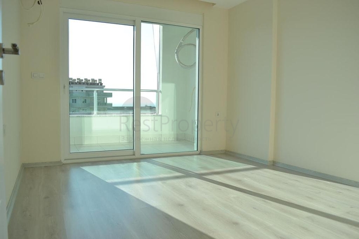 شقة غرفة و صالة باطلالة رائعة في ماهموت لار الانيا