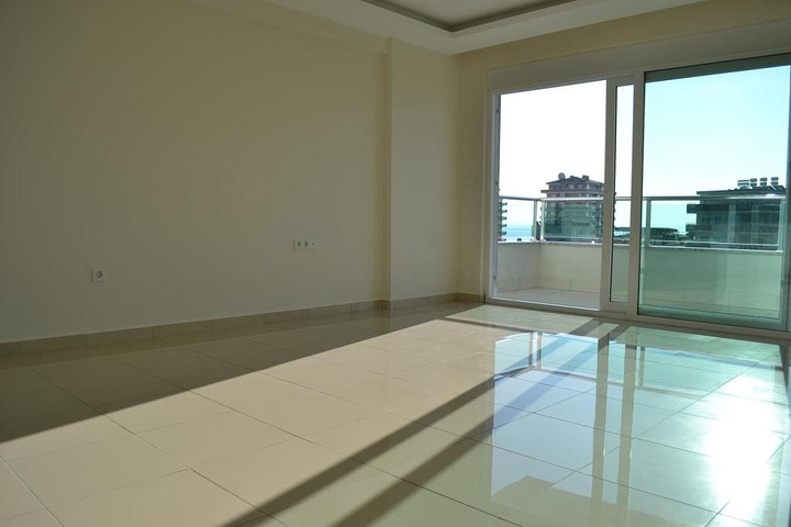 شقة غرفة و صالة باطلالة رائعة في ماهموت لار الانيا