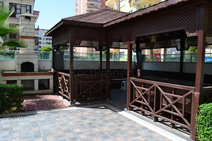 شقة غرفة و صالة باطلالة رائعة في ماهموت لار الانيا