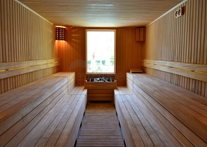 شقة غرفة و صالة باطلالة رائعة في ماهموت لار الانيا