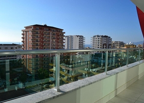 شقة غرفة و صالة باطلالة رائعة في ماهموت لار الانيا