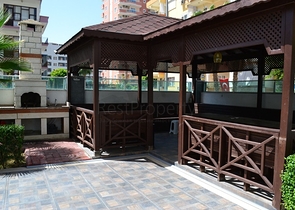 شقة غرفة و صالة باطلالة رائعة في ماهموت لار الانيا