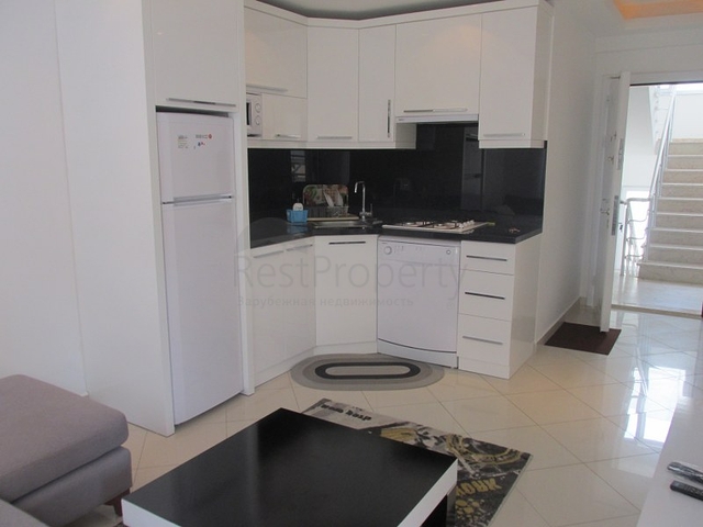 شقة غرفة و صالة في اوبا - الانيا