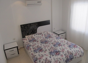 شقة غرفة و صالة في اوبا - الانيا