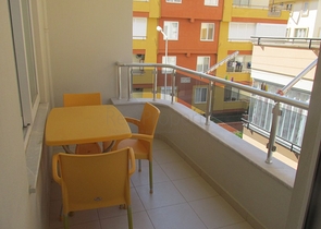 شقة غرفة و صالة في اوبا - الانيا