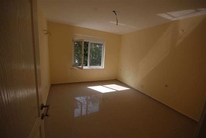 شقق واسعة للبيع ضمن مركز مدينة ألانيا 