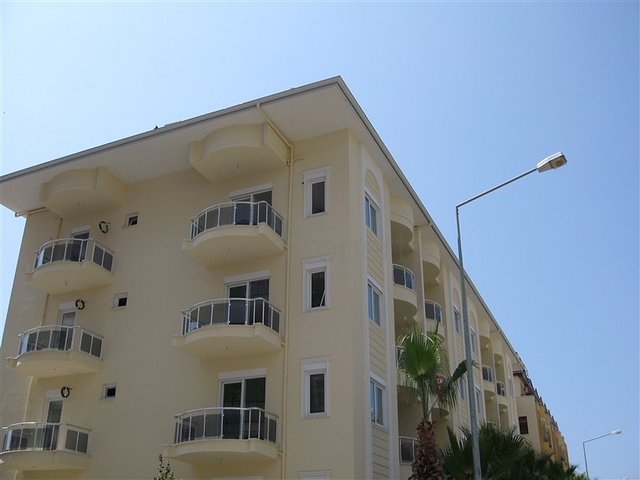 شقق واسعة للبيع ضمن مركز مدينة ألانيا 