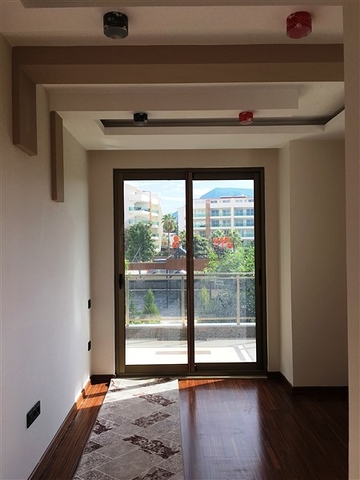 شقق بمساحات مختلفة في اوبا - الانيا