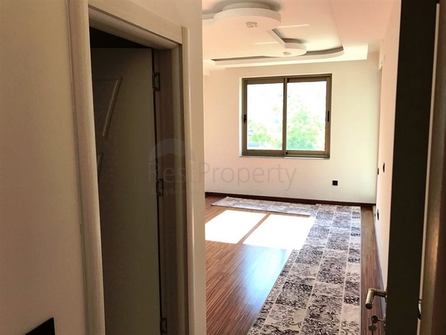 شقق بمساحات مختلفة في اوبا - الانيا