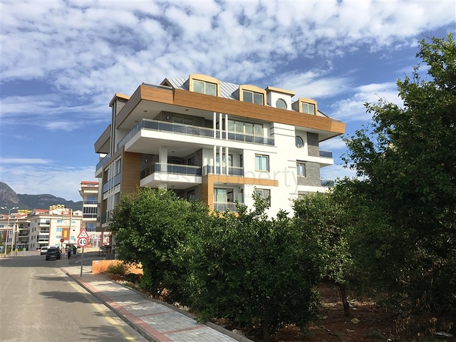 شقق بمساحات مختلفة في اوبا - الانيا