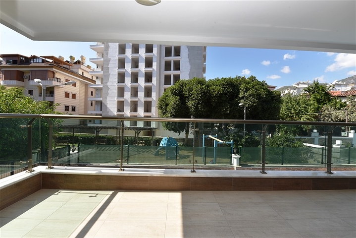 شقق جديدة في قلب ألانيا