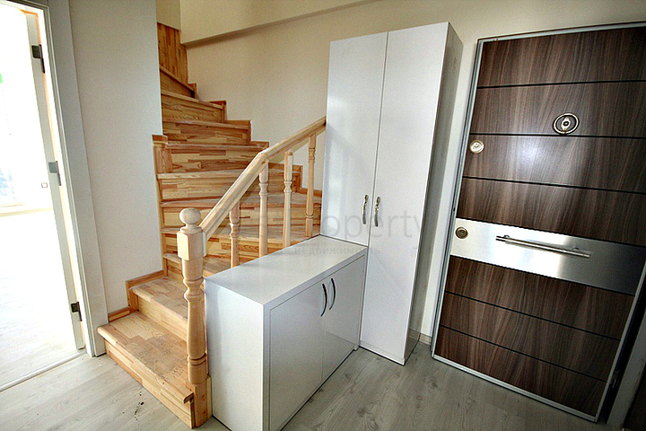 شقة2+1 في مجمع في كونيالتي انطاليا